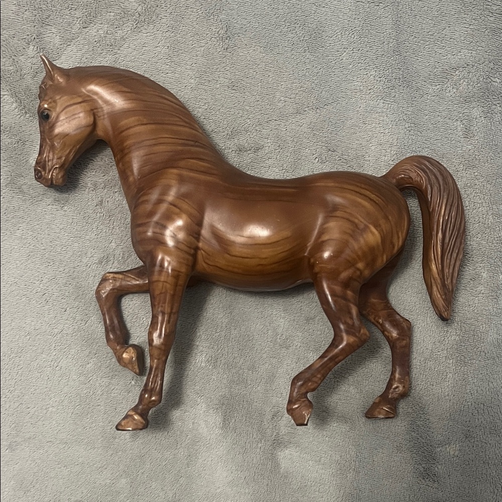 Breyer Woodgrain Arabian stallion